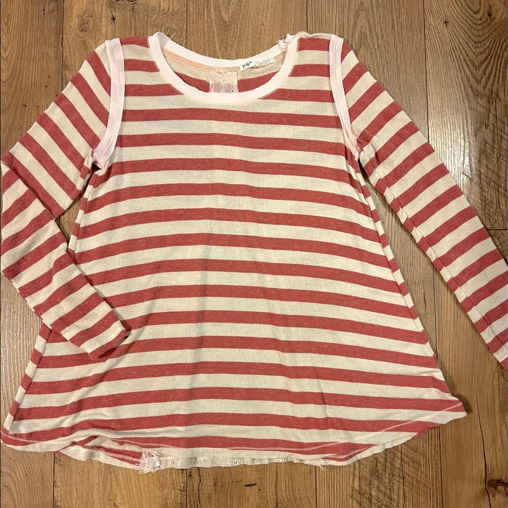 ⭐️Jolt womens med boutique top⭐️2 for $15